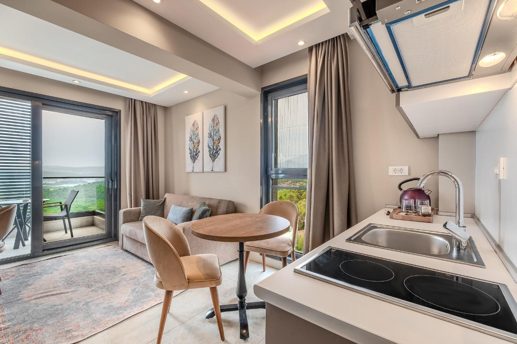 Montenegro Lodge Kavac Room photo A typical apartment in the complex